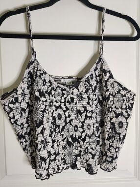 American Eagle Outfitters Black & White Floral Cold-Shoulder Cami Size XXL